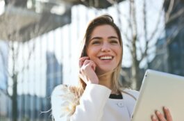 How To Maintain Dental Hygiene While Wearing Invisalign Braces?
